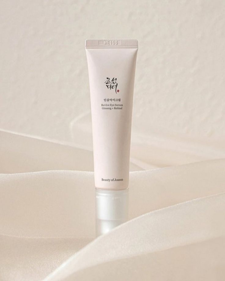 Revive Eye Serum: Ginseng + Retinal - Clementinepure.ec