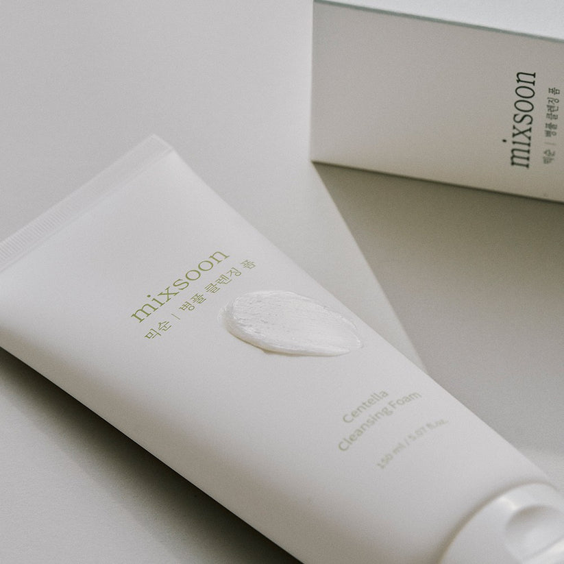 Centella Cleansing Foam - Clementinepure.ec